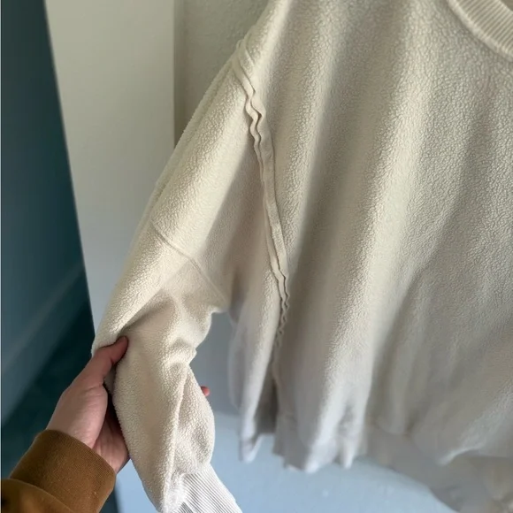 American Eagle Outfitters Cream Sweatshirt - Picture 6 of 8